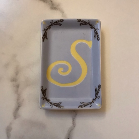 Urban Outfitters “S” Jewelry Holder